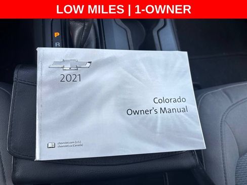 Used 2021 Chevrolet Colorado W/T RWD image 23