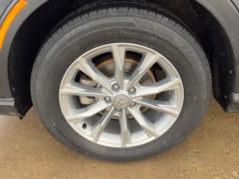 Used 2025 Honda CR-V EX-L image 9