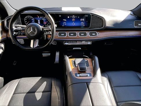 Used 2024 Mercedes-Benz GLS 450 4MATIC w/ AMG Line Exterior image 16