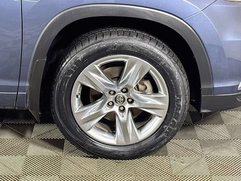Used 2016 Toyota Highlander Limited AWD/4WD image 23