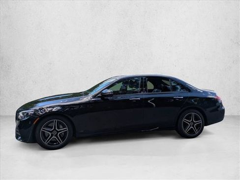 Used 2021 Mercedes-Benz E 350 Sedan image 9
