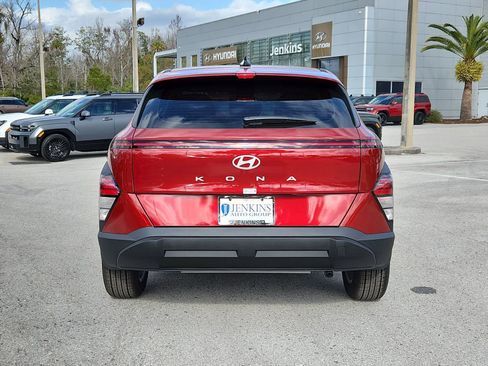 New 2026 Hyundai Kona SE image 4