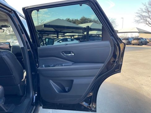 New 2026 Nissan Pathfinder Platinum w/ Cargo Package AWD/4WD image 19