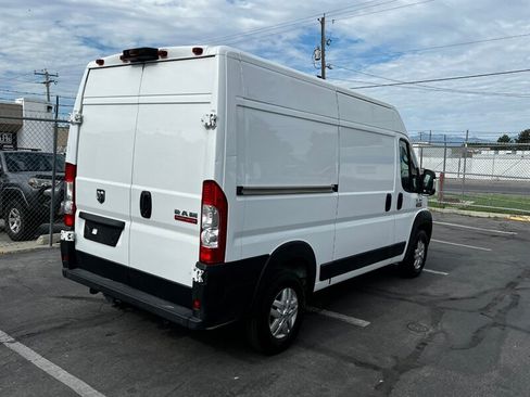 Used 2022 RAM ProMaster 2500 w/ Safety Group FWD image 6