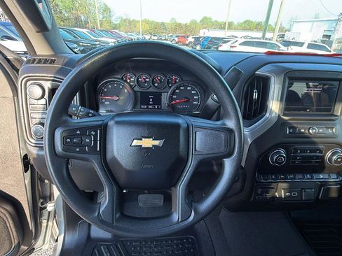 Used 2024 Chevrolet Silverado 2500 Custom w/ Custom Value Package AWD/4WD image 22