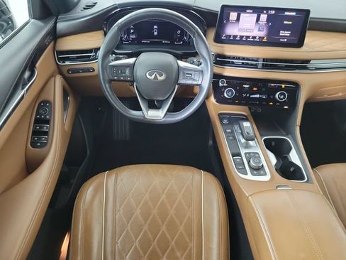 Certified 2025 INFINITI QX60 Luxe w/ Vision Package FWD image 11