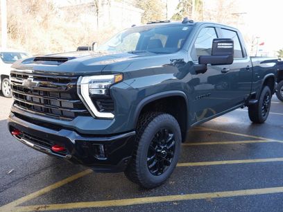 New 2026 Chevrolet Silverado 2500 LT w/ Trail Boss Package