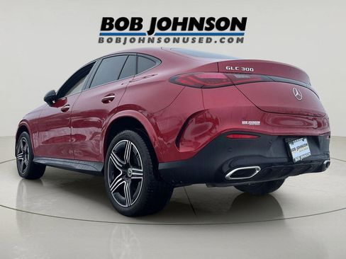 Used 2024 Mercedes-Benz GLC 300 4MATIC image 5