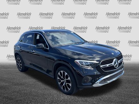 Certified 2025 Mercedes-Benz GLC 350e 4MATIC image 2