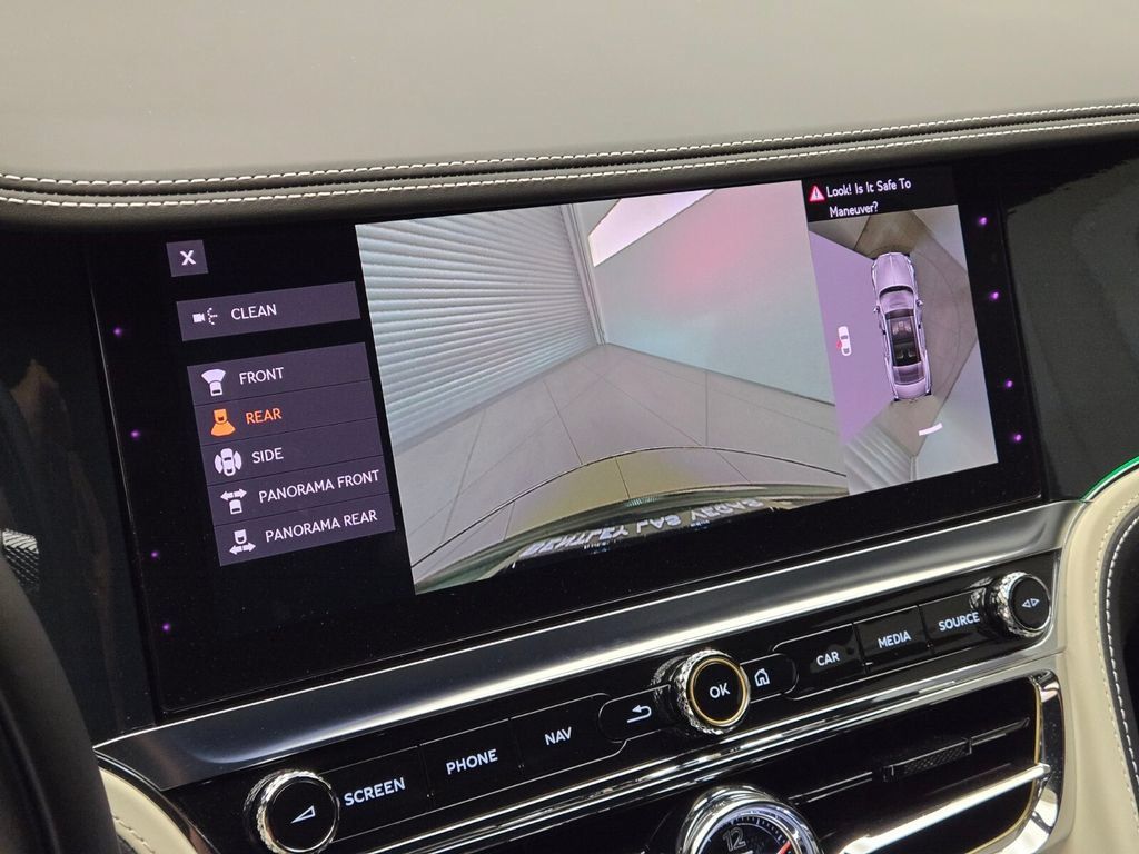 Certified 2024 Bentley Flying Spur W12 AWD/4WD image 42