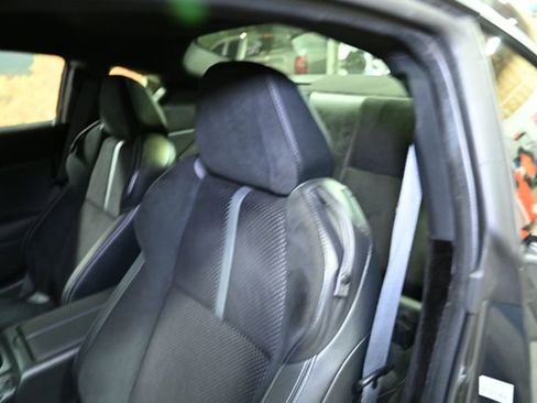 Used 2022 Toyota GR86 Premium image 23