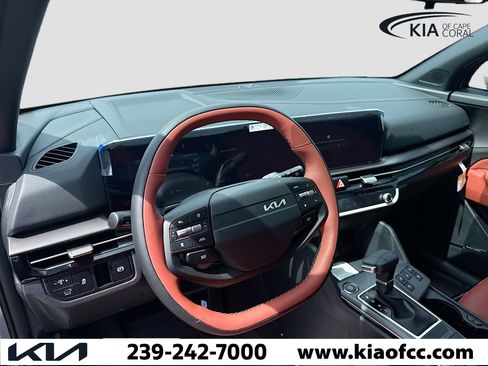 New 2026 Kia Sportage SX image 25