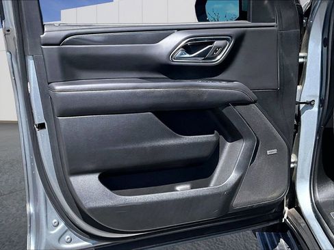 Used 2024 GMC Yukon AT4 w/ AT4 Premium Package image 19