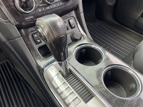 Used 2015 Buick Enclave Premium image 26