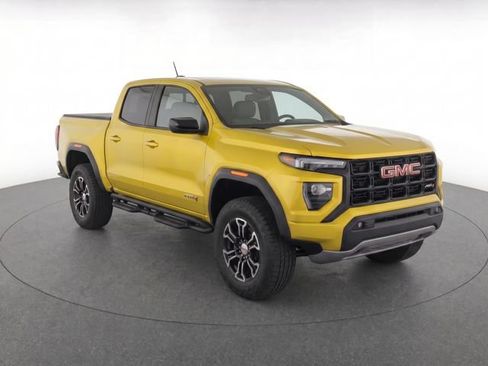 Used 2023 GMC Canyon AT4 w/ AT4 Premium Package AWD/4WD image 2