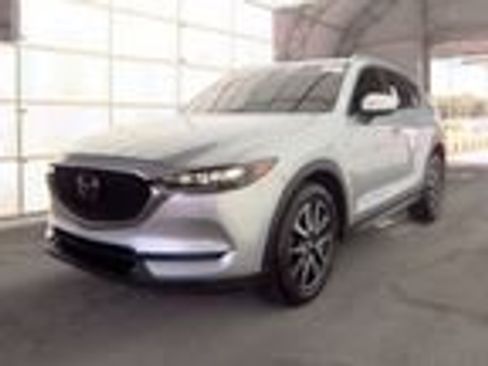 Used 2018 MAZDA CX-5 Touring w/ Preferred Equipment Package FWD image 1