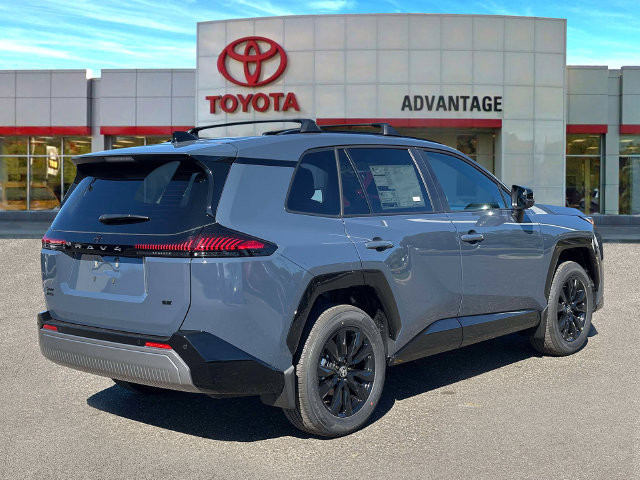 Used 2026 Toyota RAV4 SE w/ Convenience Package AWD/4WD image 7