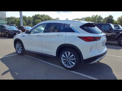 Used 2022 INFINITI QX50 Luxe AWD/4WD image 6