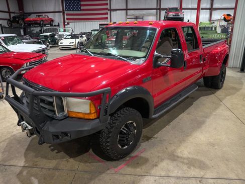 Used 1999 Ford F350 Lariat image 15
