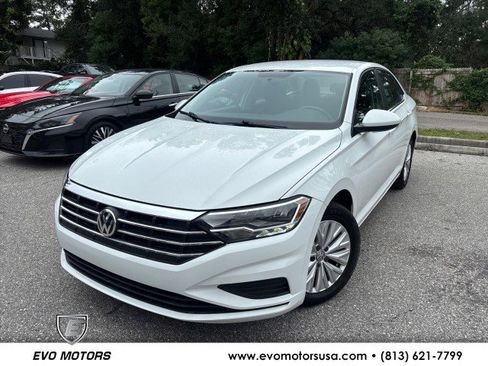 Used 2020 Volkswagen Jetta S image 1