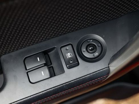 Used 2011 Kia Forte Koup SX FWD image 42