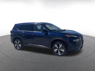 Used 2026 Nissan Rogue SL FWD video 2