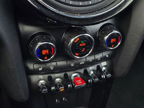 Used 2019 MINI Cooper S w/ Storage Package image 28