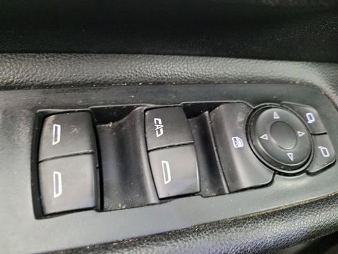 Used 2021 GMC Terrain SLT w/ Elevation Edition image 27