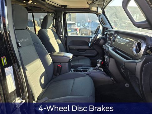 Used 2020 Jeep Wrangler Unlimited Sahara image 16