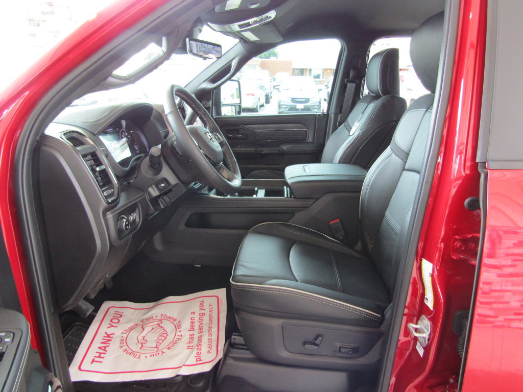 Used 2026 RAM 2500 Limited AWD/4WD image 27