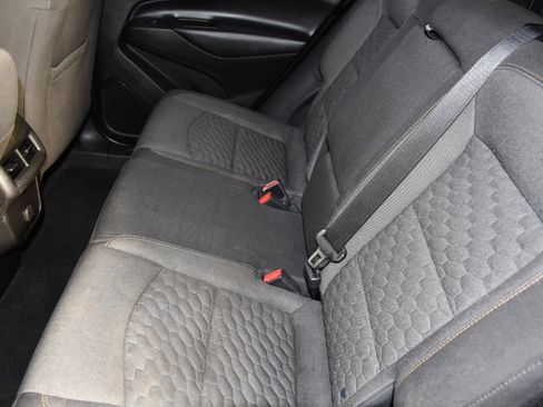 Used 2018 Chevrolet Equinox LT AWD/4WD image 49