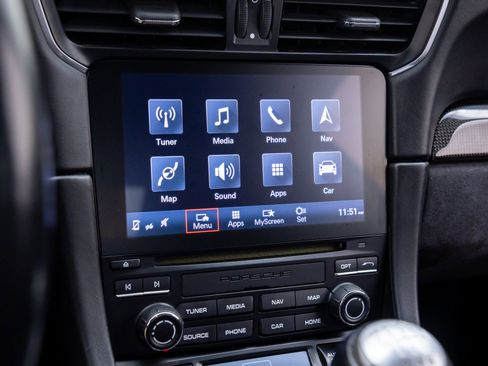 Used 2018 Porsche 911 Carrera 4 GTS image 23