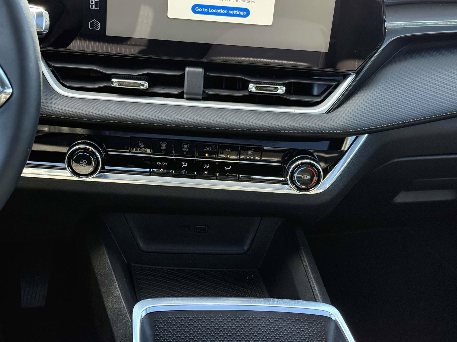 Certified 2025 Chevrolet Equinox LT AWD/4WD image 18
