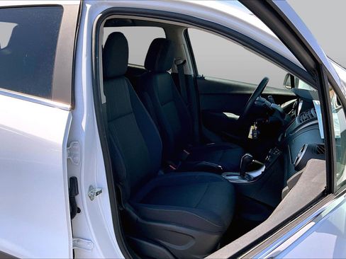 Used 2016 Chevrolet Trax LT AWD/4WD image 7