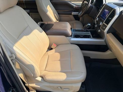 Used 2020 Ford F150 Lariat w/ Equipment Group 502A Luxury AWD/4WD image 16