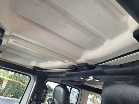 Used 2021 Jeep Wrangler Unlimited Rubicon 4xe w/ Cold Weather Group image 8