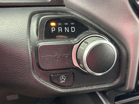 Used 2023 RAM 1500 Big Horn RWD image 30