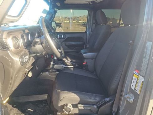 Used 2019 Jeep Wrangler Unlimited Sport S image 7