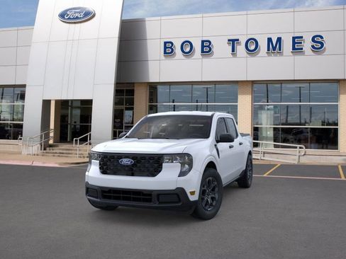 New 2025 Ford Maverick XLT w/ Equipment Group 301A image 2