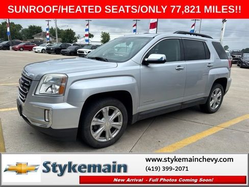 Used 2017 GMC Terrain SLE w/ Chrome Package FWD image 1