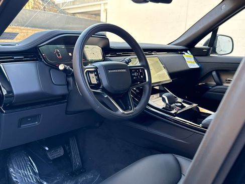 New 2026 Land Rover Range Rover Sport SE image 11