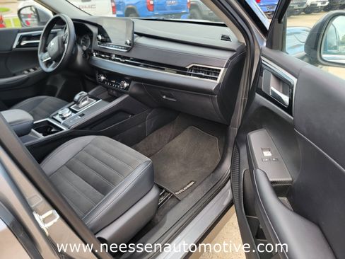 Used 2024 Mitsubishi Outlander Ralliart image 9