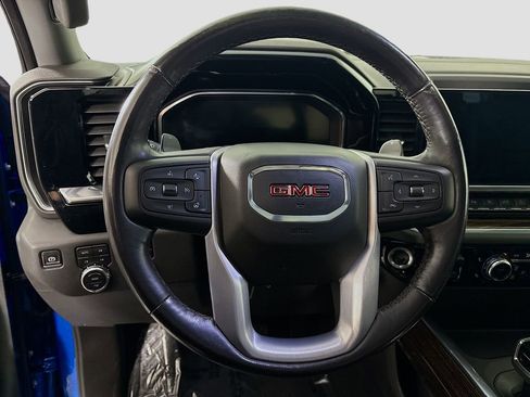 Certified 2022 GMC Sierra 1500 Elevation w/ Elevation Premium Package image 13