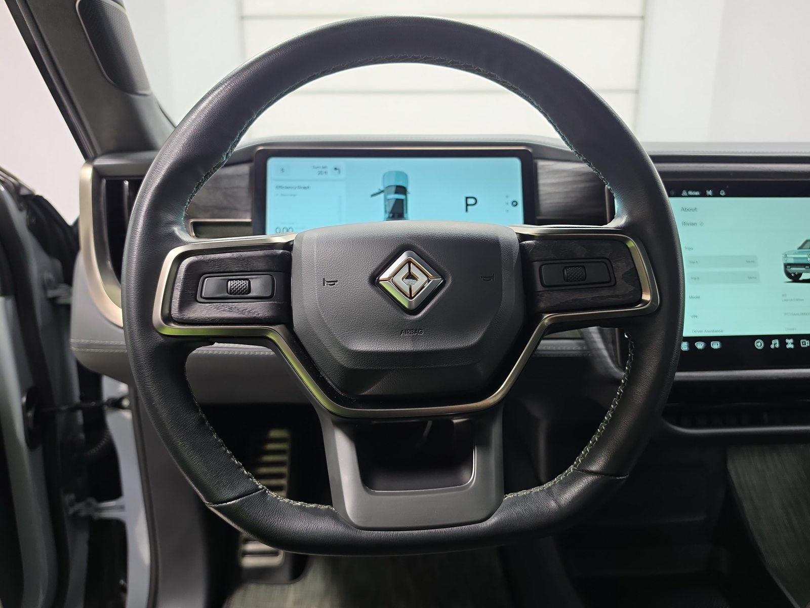 Used 2022 Rivian R1T Launch Edition AWD/4WD image 27