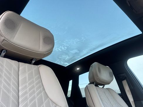 Certified 2025 Cadillac Lyriq Luxury w/ Nappa Leather Package image 19