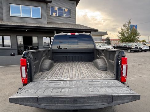 Used 2020 Ford F350 Platinum AWD/4WD image 6