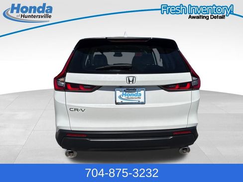 Used 2024 Honda CR-V LX image 7