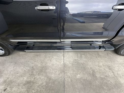 Certified 2023 Chevrolet Silverado 1500 High Country w/ High Country Premium Package AWD/4WD image 35