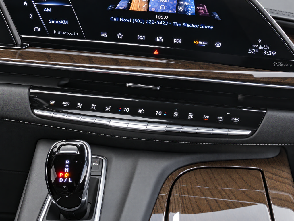 Used 2024 Cadillac Escalade Sport Platinum w/ LPO, ONYX Package AWD/4WD image 12