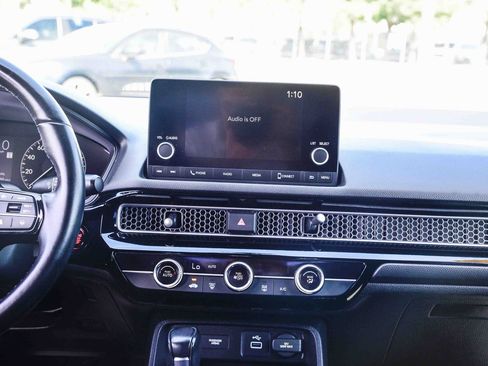 Used 2022 Honda Civic Sport image 15